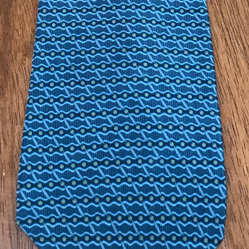 Geoffrey Beene Blue Silk Tie with Green
